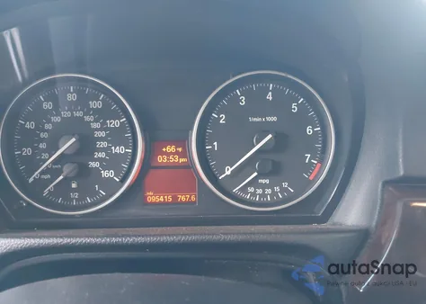 2011 BMW 328I z USA, uszkodzony, nr VIN WBAPH5G50BNM81618